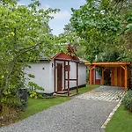 Beautiful In With Kitchen