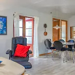 Beautiful In With Kitchen Feriehus *